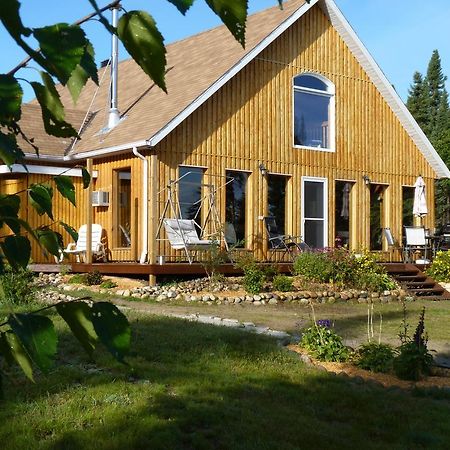 チブーガモー Gite De La Riviere Bed & Breakfast エクステリア 写真